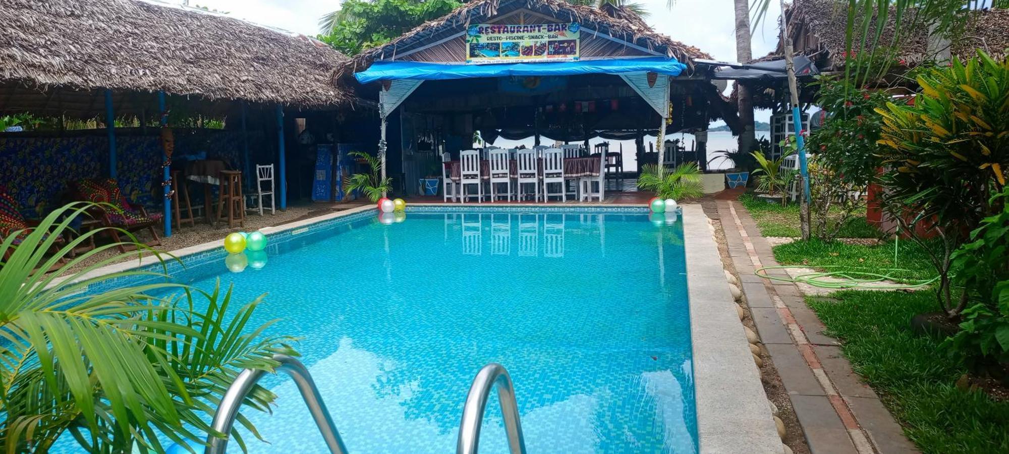 Готель Piscine Bimoko Нозі Бе Екстер'єр фото